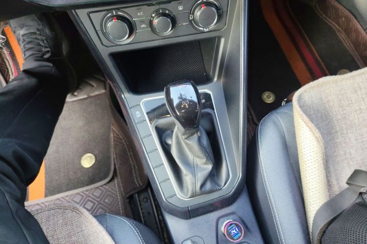 大众 朗逸 2023款 新锐 1.5L 自动新逸版中控内饰18