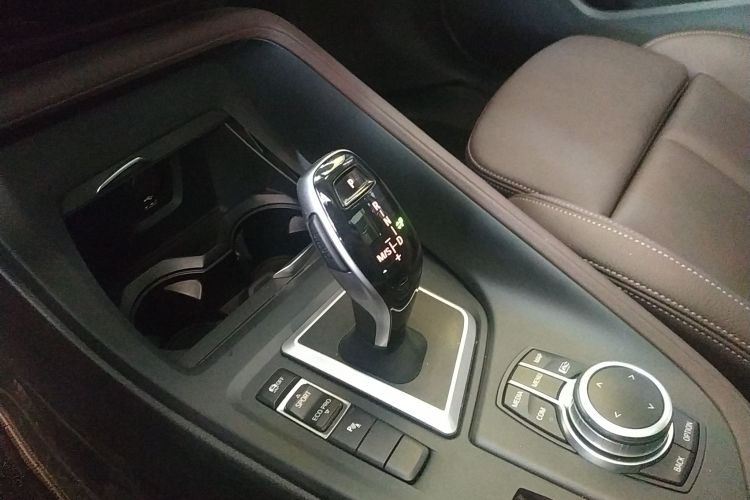 宝马X1 2022款 sDrive25Li 领先型局部细节18