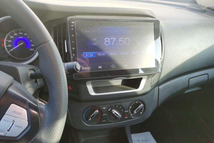 东风风神AX3 2017款 领先版 1.5L 自动尚酷型局部细节16