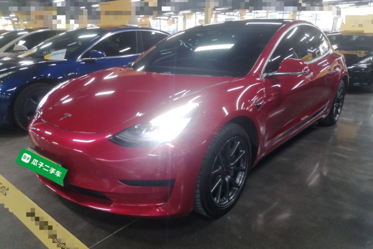 特斯拉 Model 3 2019款 标准续航后驱升级版车身外观1