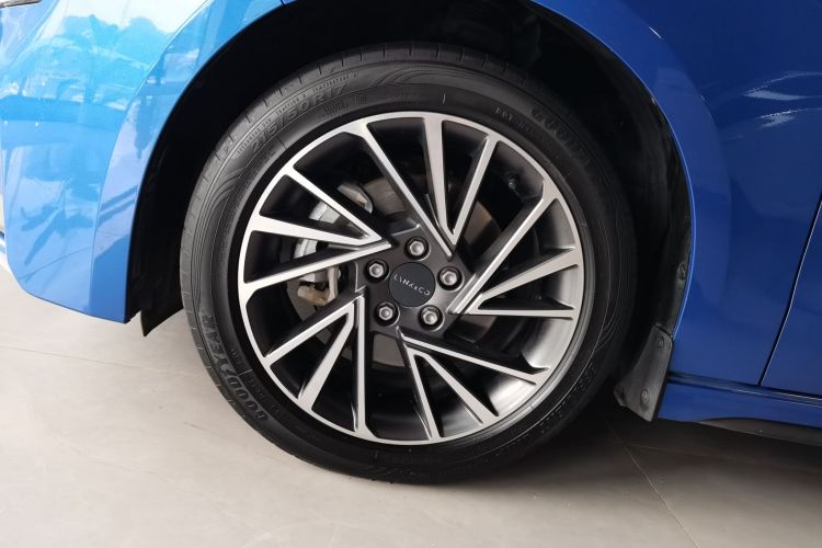 领克03 2021款 2.0TD 自动劲Plus车身外观35