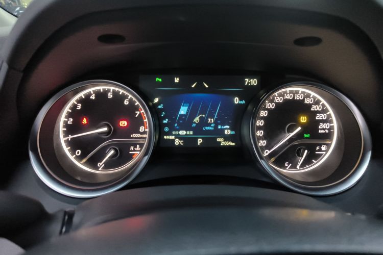 丰田 凯美瑞 2021款 2.0G 豪华版局部细节14