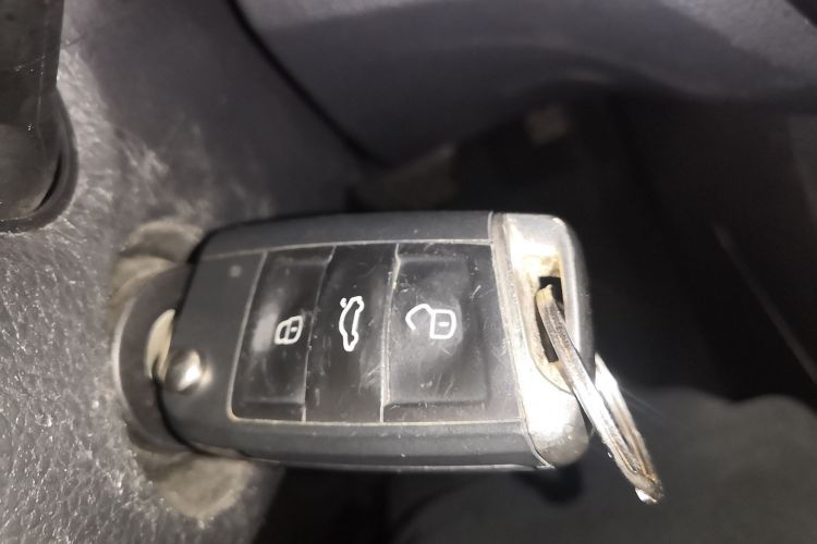 大众 朗逸 2023款 1.5L 自动得逸版中控内饰11