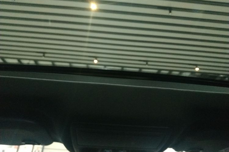 福特 蒙迪欧 2025款 2.0T EcoBoost 至尊型中控内饰22