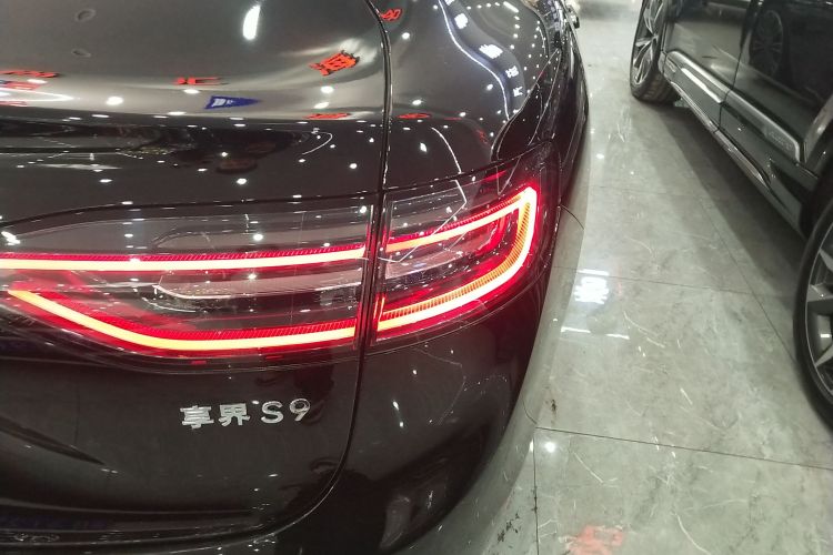 鸿蒙智行 享界S9 2024款 纯电 Ultra 四驱旗舰版车身外观9