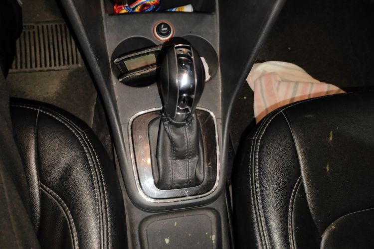 大众 Polo 2016款 1.6L 自动舒适型中控内饰18