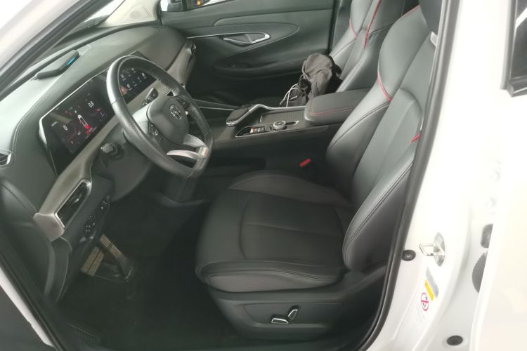 长安UNI-T 2020款 1.5T 尊贵型局部细节19