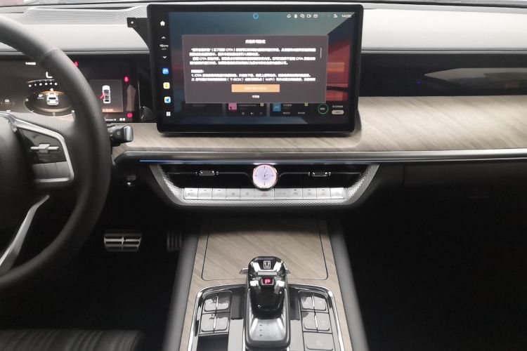 坦克500 2022款 3.0T 运动版 造境型 5座中控内饰16