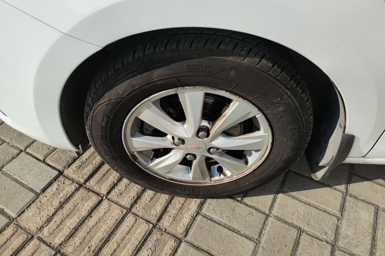 雪佛兰 2018款 赛欧3 1.3L AMT理想版车身外观6007