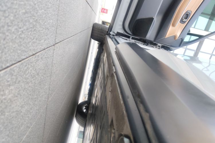 蔚来ES8 2020款 415KM 六座版局部细节9002