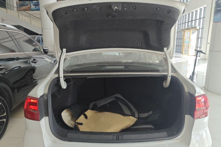 大众 宝来 2017款 1.6L 自动舒适型局部细节23