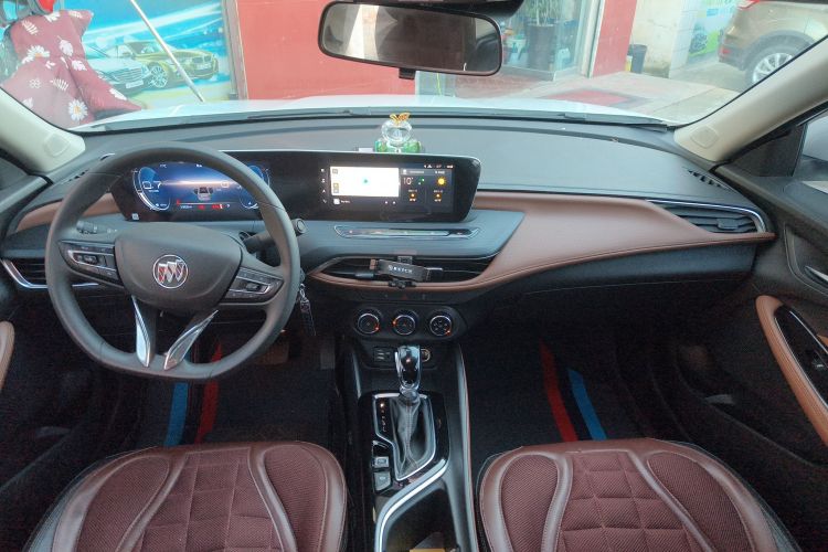 别克 威朗 2022款 Pro 533T 乐享版中控内饰12