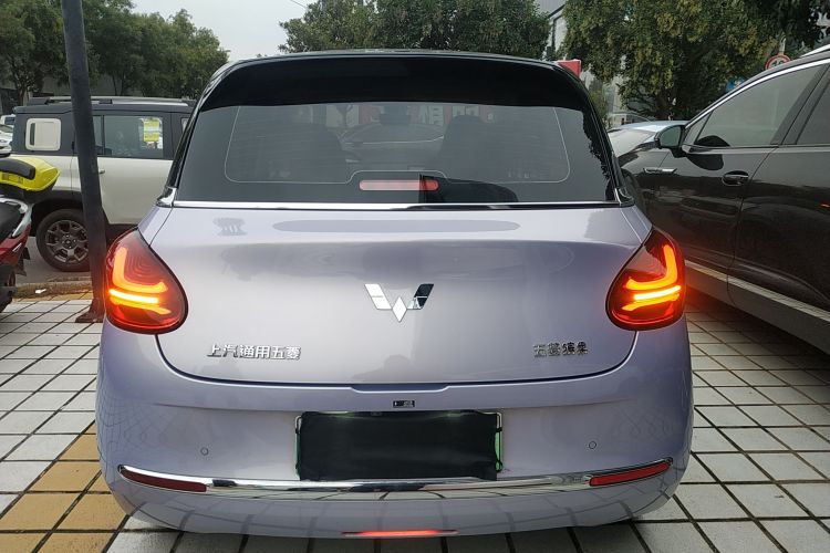 五菱汽车 五菱缤果 2025款 410km 灵犀尊享款车身外观6