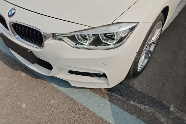 宝马3系 2019款 320Li M运动套装局部细节36