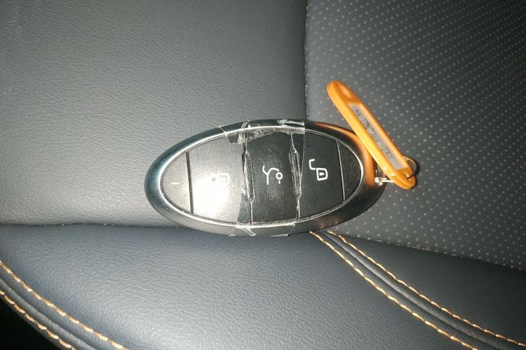 奔腾NAT 2023款 PRO 舒享出行版 419km中控内饰11