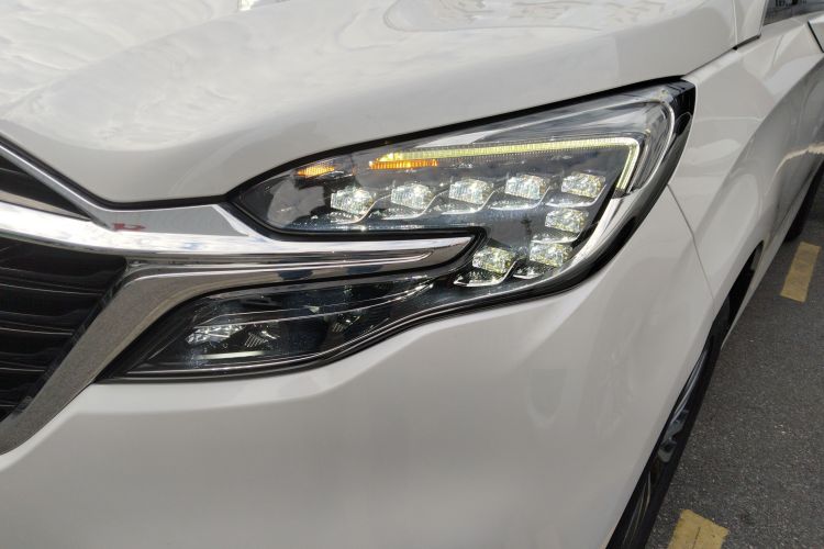 别克GL8 2020款 ES陆尊 653T 舒适型局部细节36