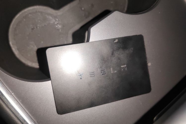 特斯拉 Model 3 2020款 标准续航后驱升级版中控内饰11