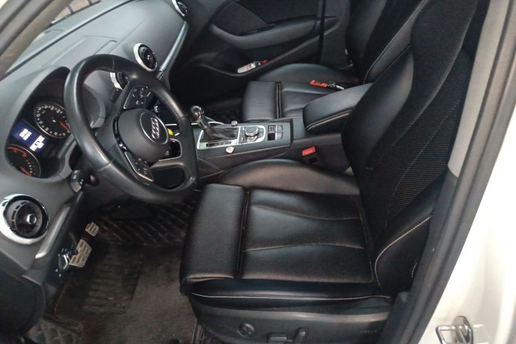 奥迪A3 2019款 Limousine 40 TFSI 运动型 国VI局部细节19