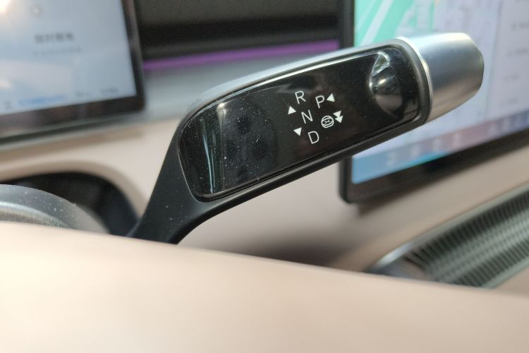 小鹏X9 2024款 610长续航Pro局部细节18