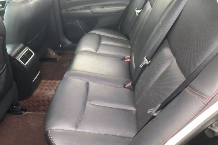 日产 天籁 2018款 2.0L XL 智进版中控内饰7004