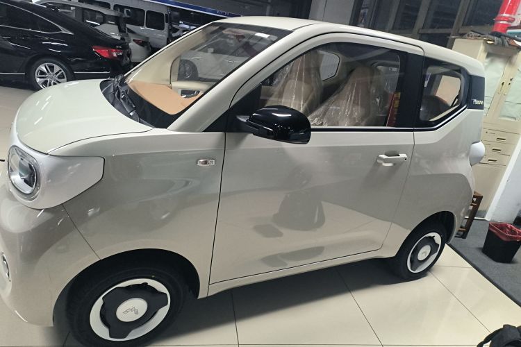 五菱汽车 宏光MINIEV 2024款 第三代 215km 青春版车身外观6003