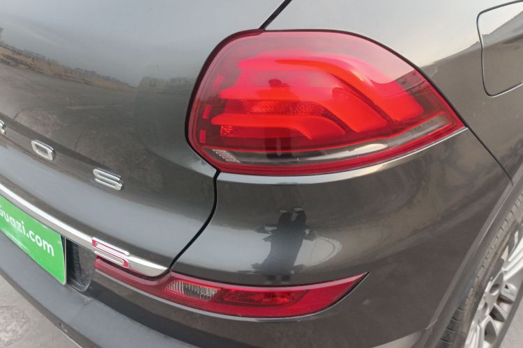 观致5 2018款 1.6T 自动尊贵型车身外观9