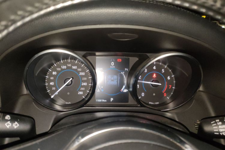 捷豹XFL 2018款 XFL 2.0T 200PS 风华版中控内饰14