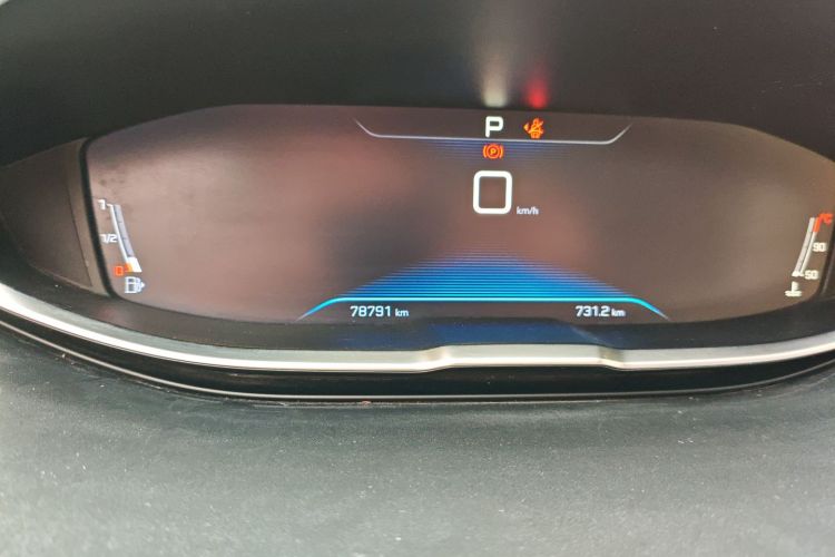 标致4008 2017款 350THP 精英版中控内饰14