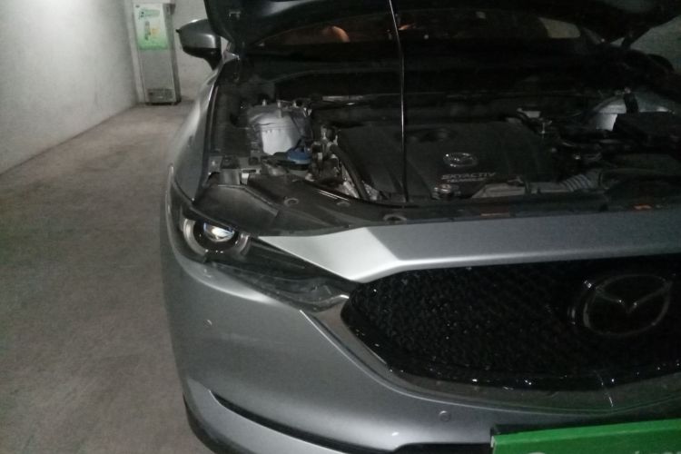 马自达CX-5 2020款 改款 2.0L 自动两驱智尊型车身外观8