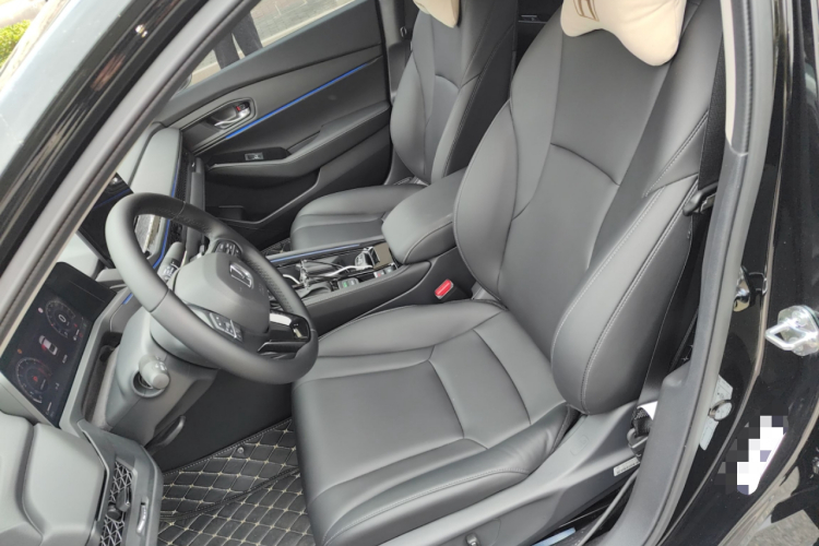 本田 雅阁 2025款 260TURBO 豪华版中控内饰19