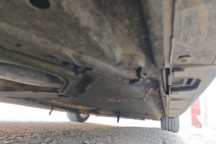 奥迪A6L 2018款 30周年年型 35 TFSI 时尚型局部细节9002