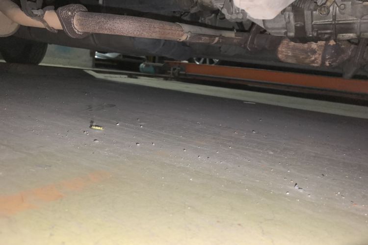 金杯 阁瑞斯 2015款 2.0L经典版 标准型长轴7/9座局部细节9001