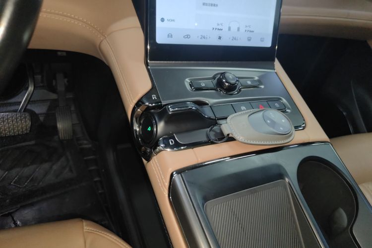 蔚来ES6 2022款 100kWh 运动版中控内饰18