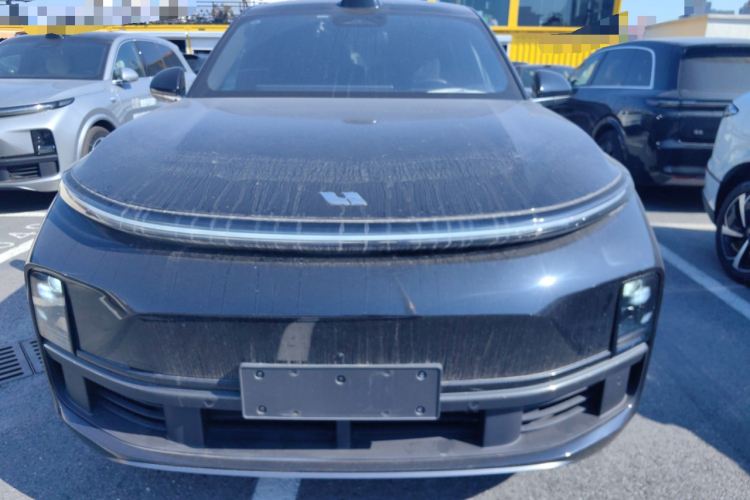 理想汽车 理想L8 2024款 Max车身外观2