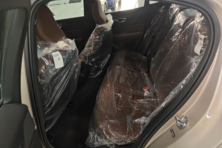 沃尔沃S60 2026款 B4 智逸豪华版中控内饰21