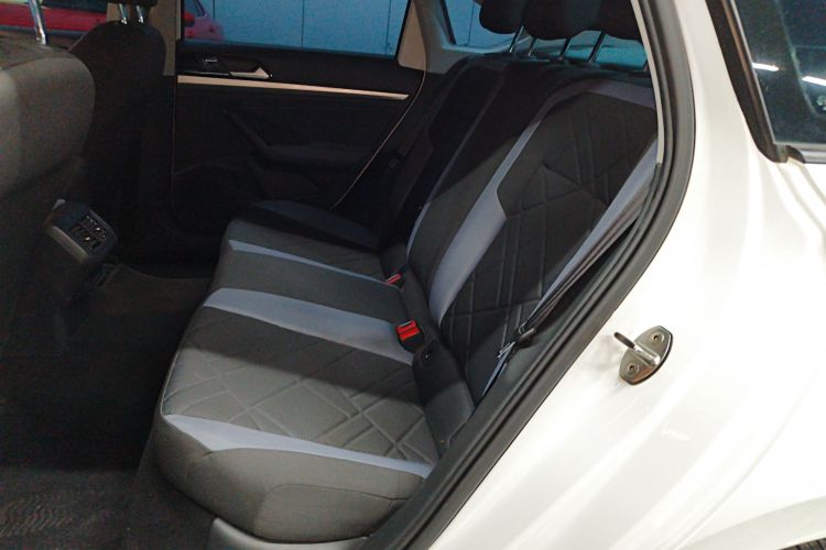 大众 朗逸 2023款 1.5L 自动得逸版中控内饰21