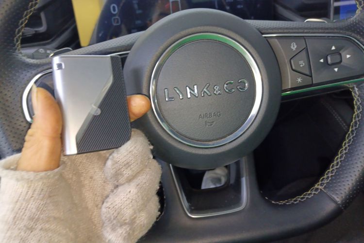 领克03 2023款 2.0TD DCT劲Plus中控内饰7001