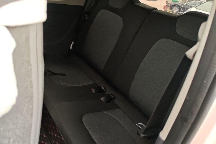 五菱汽车 宏光MINIEV 2022款 马卡龙臻享款 三元锂中控内饰21