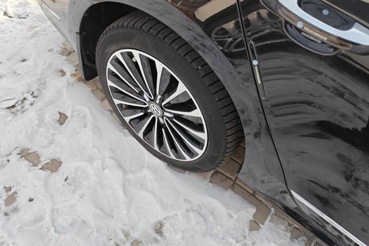 大众 帕萨特 2017款 330TSI DSG御尊版车身外观6002