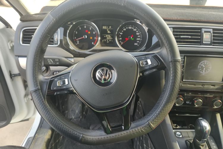 大众 速腾 2018款 1.6L 自动舒适型中控内饰13