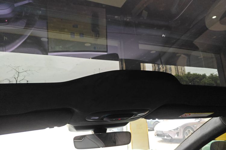 小米汽车 小米SU7 2024款 四驱超长续航高阶智驾Max版局部细节22