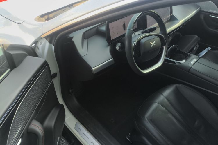 小鹏P7 2020款 670E中控内饰20