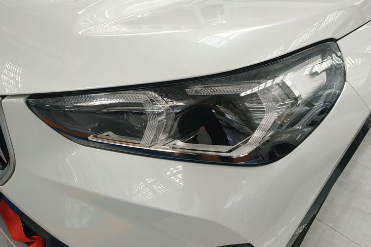 宝马X1 2023款 xDrive25Li X设计套装车身外观36