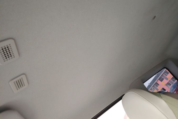 吉利银河 2025款 210km 熊猫骑士中控内饰22