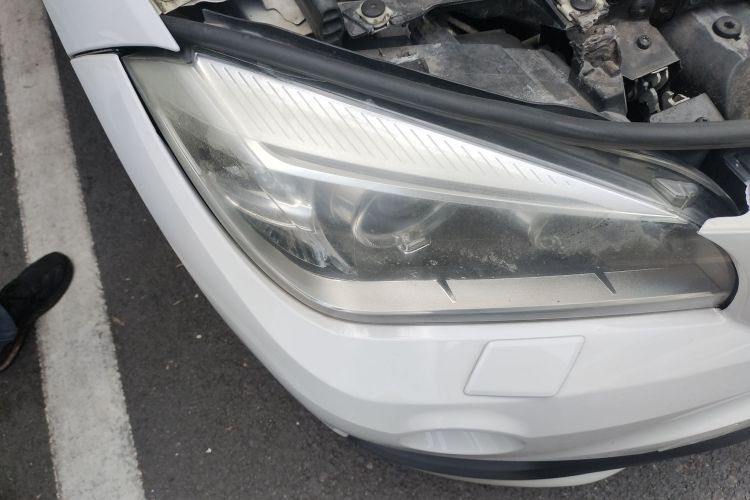 宝马X1 2015款 sDrive18i 领先晋级版车身外观6006