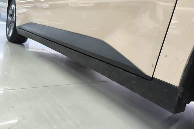 小鹏MONA M03 2024款 620 超长续航局部细节9001