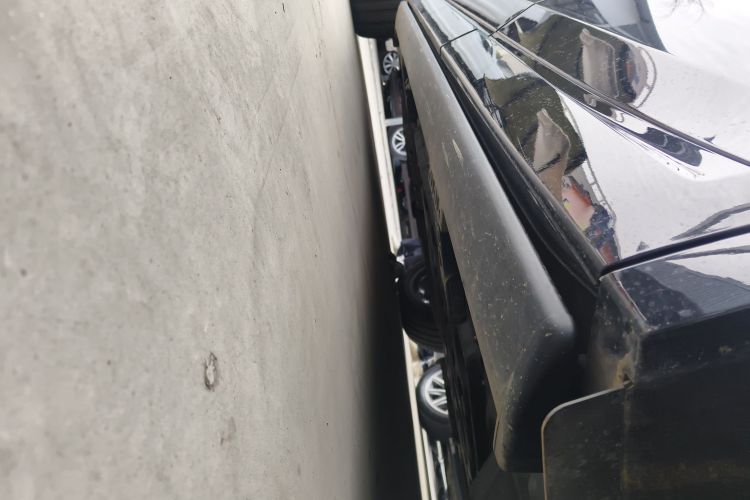 理想汽车 理想L9 2024款 Ultra局部细节9002