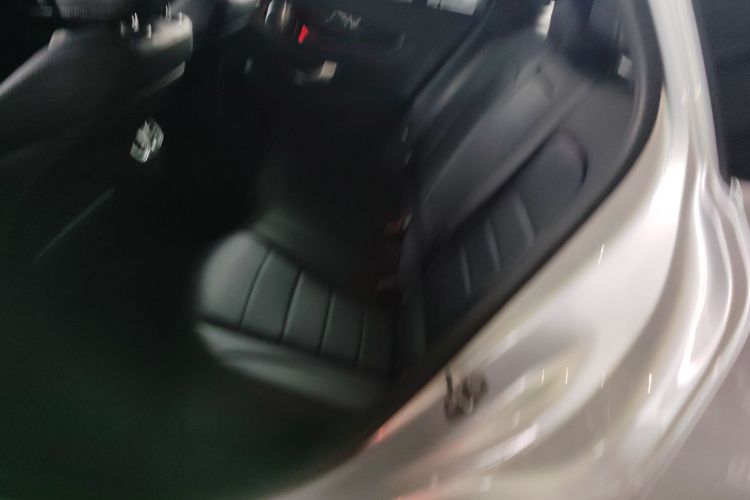 奔驰GLC 2017款 GLC 260 4MATIC 豪华型中控内饰21