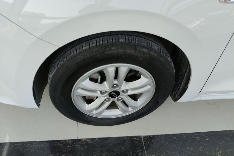 起亚 福瑞迪 2019款 1.6L 自动风尚版 国VI车身外观6007