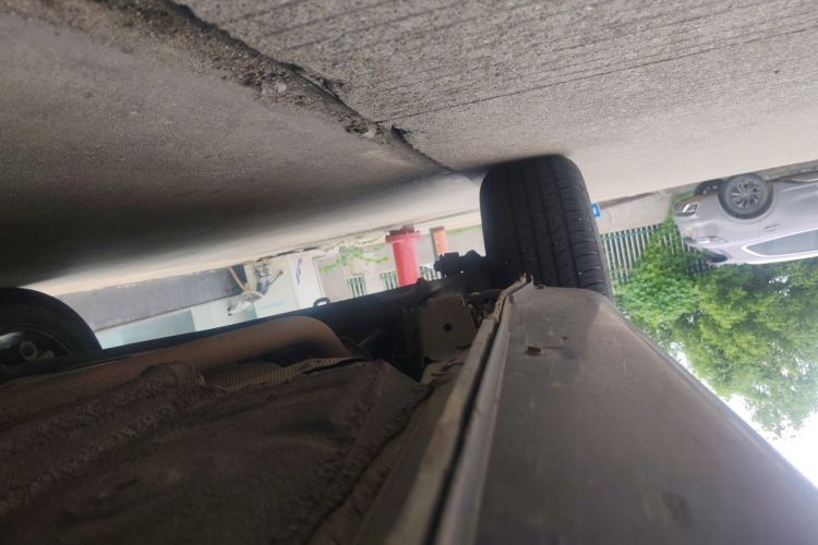 吉利汽车 帝豪 2019款 领军版 1.5L CVT豪华型 国VI局部细节9002